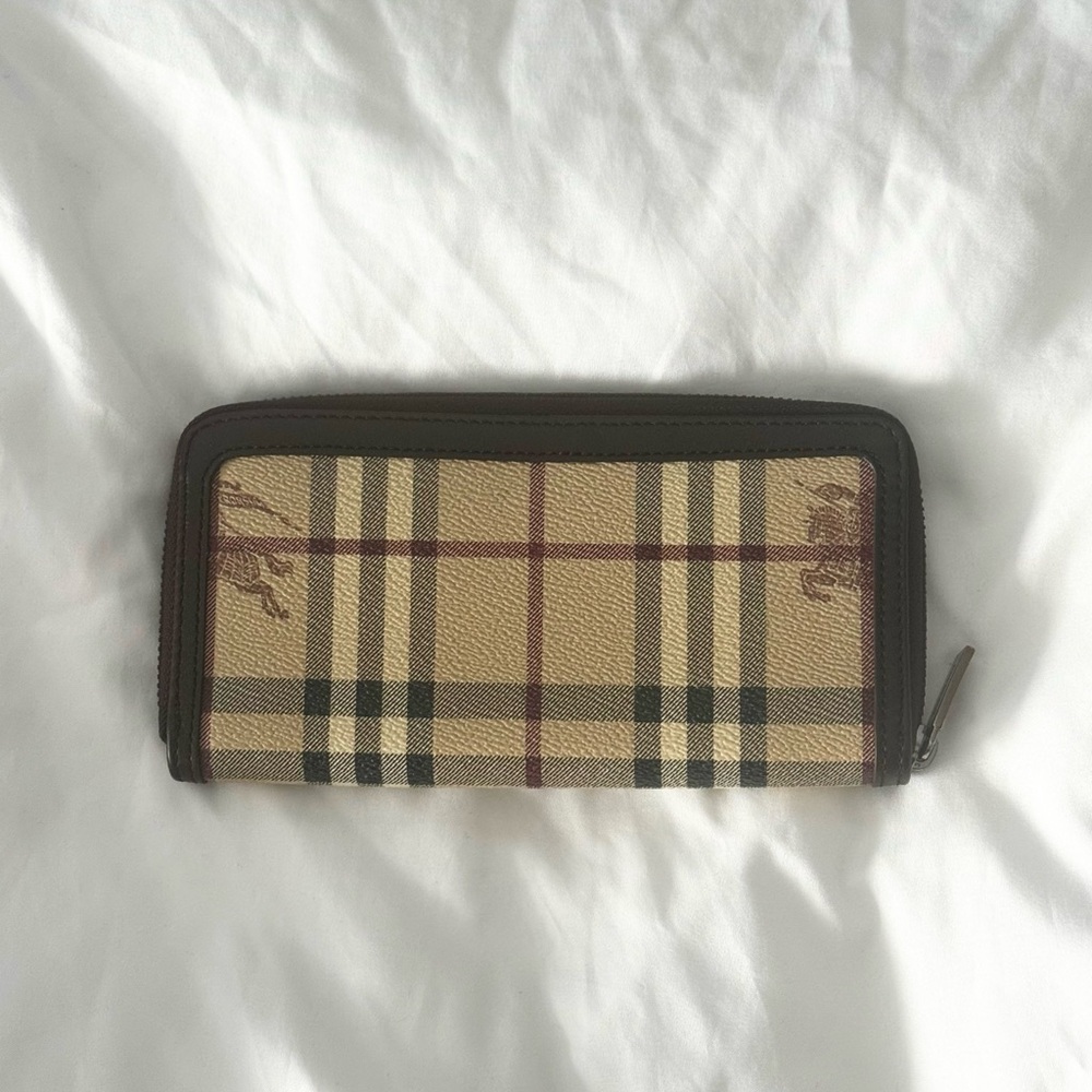 Classic Plaid Wallet in Beige and Brown - Picture 2 of 5